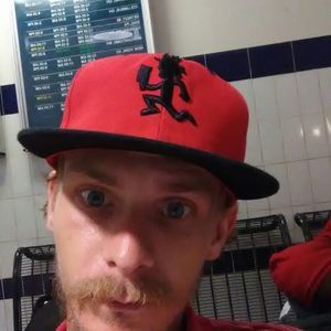 Meet your Posher, Christopher